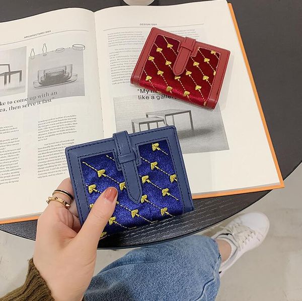 factory wholesale women handbag trend small fresh folding short wallets new women wallets multifunctional fashion embroidered wallets, Red;black
factory wholesale women handbag trend small fresh folding short wallets new women wallets multifunctional fashion embroidered wallets, Red;black
