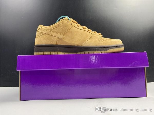 2020 new authentic dunk sb low wheat mocha skateboard shoes wheat suede outdoor sports shoes tan men women sneakers with original box
2020 new authentic dunk sb low wheat mocha skateboard shoes wheat suede outdoor sports shoes tan men women sneakers with original box