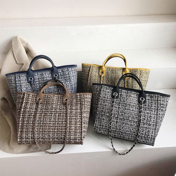 lady contrast color plaid woolen satchel handbags ladies metals chain alar one-shoulder bag women large capacity messenger bags h0164
lady contrast color plaid woolen satchel handbags ladies metals chain alar one-shoulder bag women large capacity messenger bags h0164