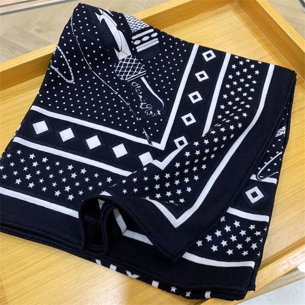 black scarf women 30% silk 70% cashmere blended scarf hand rolled edges gift large shawls wraps 140*140cm 55" x 55" y201024, Blue;gray
black scarf women 30% silk 70% cashmere blended scarf hand rolled edges gift large shawls wraps 140*140cm 55" x 55" y201024, Blue;gray