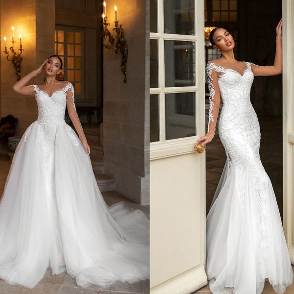 2021 plus size mermaid wedding dresses with detachable train sheer neck appliqued lace bridal gowns robes de mariée, White
2021 plus size mermaid wedding dresses with detachable train sheer neck appliqued lace bridal gowns robes de mariée, White