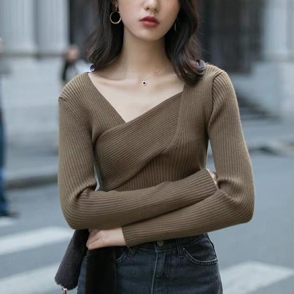 women's sweaters sweater inner wear 2021 autumn korean version of the bottoming shirt versatile long-sleeved v-neck trend, White;black
women's sweaters sweater inner wear 2021 autumn korean version of the bottoming shirt versatile long-sleeved v-neck trend, White;black