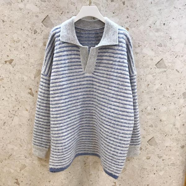 2019 new ladies fashion blue and white striped lapel long sleeve long sweater 12201, White;black
2019 new ladies fashion blue and white striped lapel long sleeve long sweater 12201, White;black
