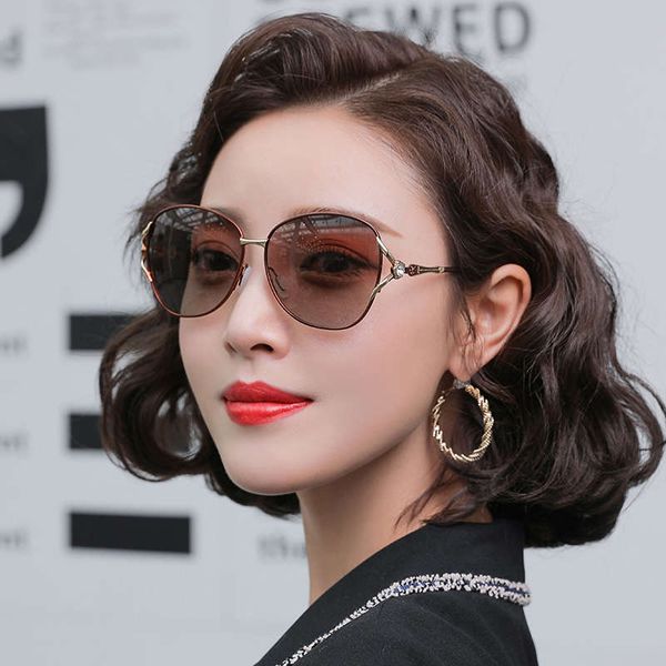 cxsa3deq1female uv protection new large frame sunglasses women fashion round long face driving gm glasses in summer 20203gdsc, Black
cxsa3deq1female uv protection new large frame sunglasses women fashion round long face driving gm glasses in summer 20203gdsc, Black