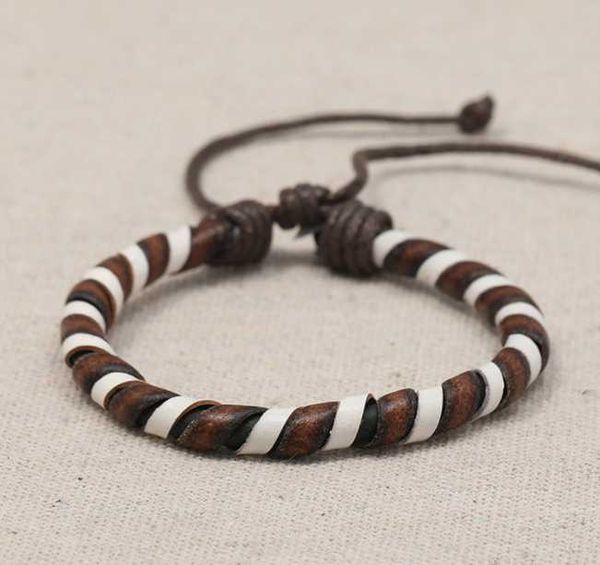tennis classic leather men's bracelet for women cool simple adjustable fashion jewelry wholesale gifts b01, Golden;silver
tennis classic leather men's bracelet for women cool simple adjustable fashion jewelry wholesale gifts b01, Golden;silver
