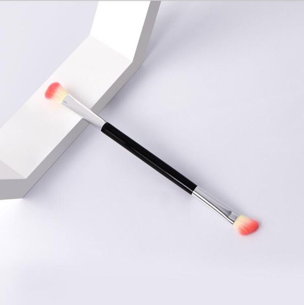 single makeup brush double-ended eye shadow brush eye brush beauty tool
single makeup brush double-ended eye shadow brush eye brush beauty tool