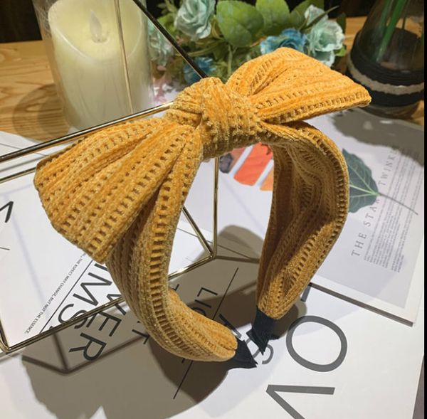 snow velvet big bow hair band, women's autumn and winter hair accessories, wild go out headdress, simple hair bundle headband 59
snow velvet big bow hair band, women's autumn and winter hair accessories, wild go out headdress, simple hair bundle headband 59