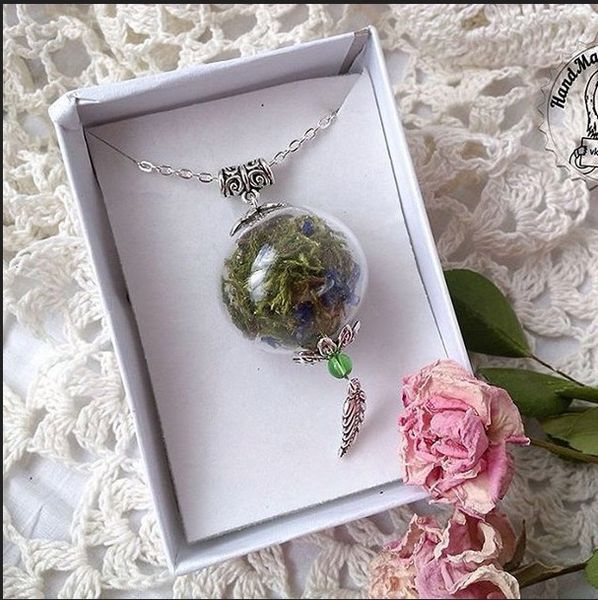 handmade transparent round glass ball 13mm 16mm 20mm 30mm 40mm blown glass globe clear hollow beads double holes jewelry making
handmade transparent round glass ball 13mm 16mm 20mm 30mm 40mm blown glass globe clear hollow beads double holes jewelry making