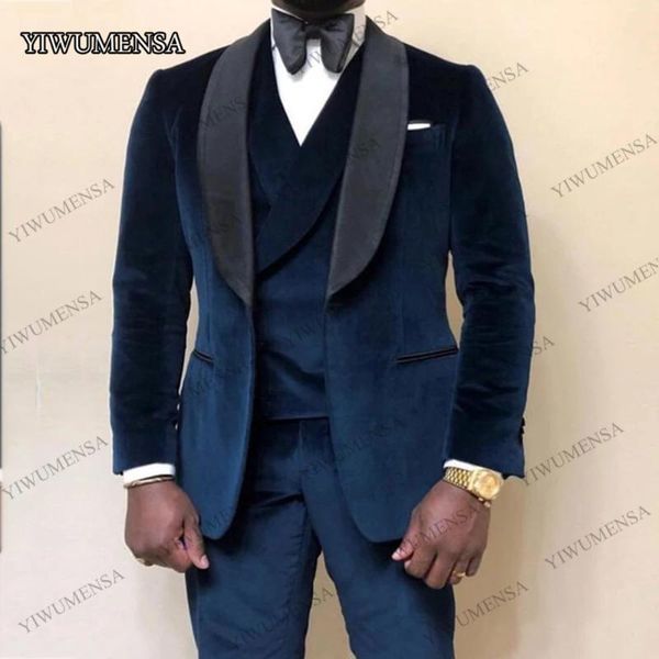 black navy peaked lapel 3 piece velvet men suits for wedding prom custom made groom tuxedos 2020 male fashion clothes set h44, White;black
black navy peaked lapel 3 piece velvet men suits for wedding prom custom made groom tuxedos 2020 male fashion clothes set h44, White;black