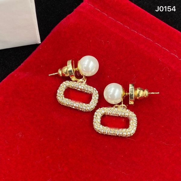 popular fashion stud luxury designers letter pearl set auger dangle chandelier earrings for women gold 2 style no box, Golden;silver
popular fashion stud luxury designers letter pearl set auger dangle chandelier earrings for women gold 2 style no box, Golden;silver