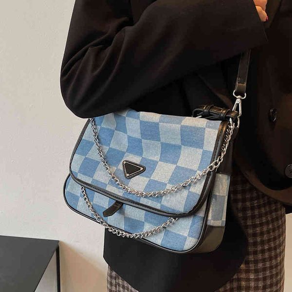 2022 factory wholesale bag large capacity women's new fashion autumn winter canvas chain messenger single shoulder armpit bag
2022 factory wholesale bag large capacity women's new fashion autumn winter canvas chain messenger single shoulder armpit bag