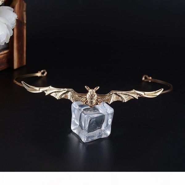 metal bat shape bridal tiaras crown wedding hair accessories vintage alloy rhinestone pageant crown bride headpiece, Black;brown
metal bat shape bridal tiaras crown wedding hair accessories vintage alloy rhinestone pageant crown bride headpiece, Black;brown