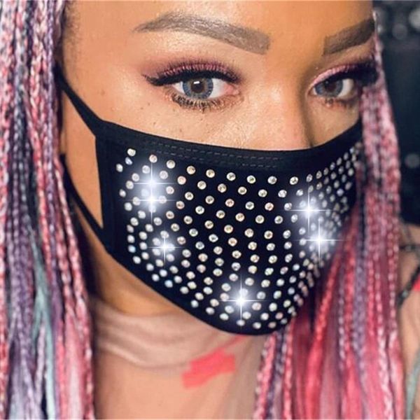 новый дизайн маска bling горный хрусталь кисточка маска лица косплей ювелирные изделия для женщин роскошь украшение кристалла лица украшения
новый дизайн маска bling горный хрусталь кисточка маска лица косплей ювелирные изделия для женщин роскошь украшение кристалла лица украшения