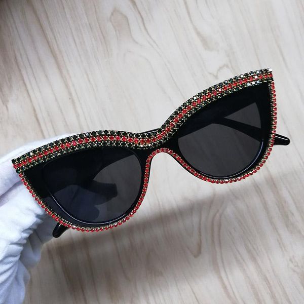 sunglasses luxury diamond women black frame cat eye sun glasses uv400 bling eyewear, White;black
sunglasses luxury diamond women black frame cat eye sun glasses uv400 bling eyewear, White;black