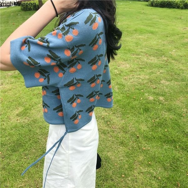 side string adjustable waist loose button turndown cute floral graphic knit crop korean women sweater short t shirt t-shirt 201030, White
side string adjustable waist loose button turndown cute floral graphic knit crop korean women sweater short t shirt t-shirt 201030, White