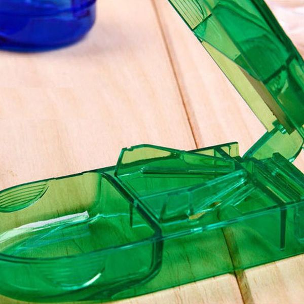 mini medicine pill держатель портативный планшетный резак splitter pill case cover box удобная коробка украшения дома 3 цвета wmtwvp
mini medicine pill держатель портативный планшетный резак splitter pill case cover box удобная коробка украшения дома 3 цвета wmtwvp
