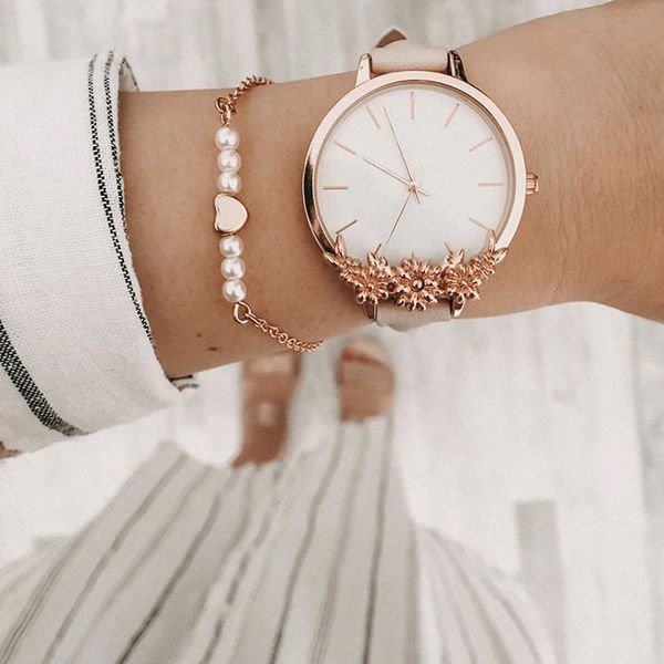 pearl love concise bracelet woman temperament hundred take the hand decorate, Golden;silver
pearl love concise bracelet woman temperament hundred take the hand decorate, Golden;silver