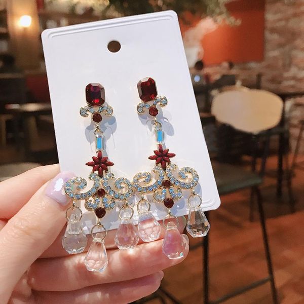 korean new trendy vintage style luxury shiny crystal waterdrop flower dangle earrings for women girl elegant party jewelry, Silver
korean new trendy vintage style luxury shiny crystal waterdrop flower dangle earrings for women girl elegant party jewelry, Silver