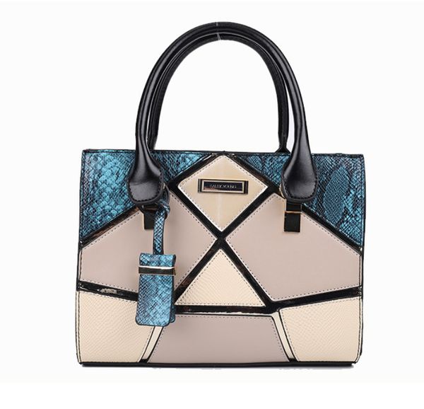 new sold fashion genuine leather women luxurys designers shoulder bag classic women handbag crossbody bag n9
new sold fashion genuine leather women luxurys designers shoulder bag classic women handbag crossbody bag n9