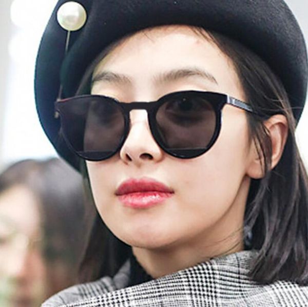 2021 luxury new fashion cute ladies cat eye sunglasses women vintage brand oval sun glasses female oculos de sol uv400
2021 luxury new fashion cute ladies cat eye sunglasses women vintage brand oval sun glasses female oculos de sol uv400