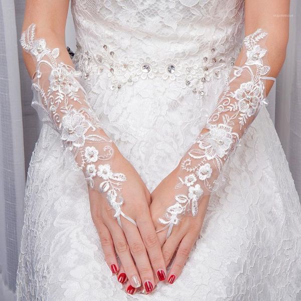 Glamour girl Hollow Lace Gloves Lengthened beauty girl Gloves Wrist Length White Ivory Fingerless Long Accessories 20201, Blue;gray
Glamour girl Hollow Lace Gloves Lengthened beauty girl Gloves Wrist Length White Ivory Fingerless Long Accessories 20201, Blue;gray