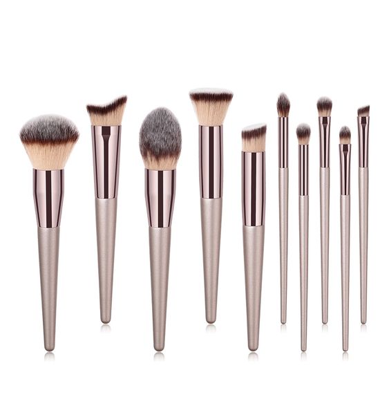 gold makeup brushes set professional cosmetic brush kit synthetic hair wood handle eyeshadow eyelash powder foundation beauty tools
gold makeup brushes set professional cosmetic brush kit synthetic hair wood handle eyeshadow eyelash powder foundation beauty tools