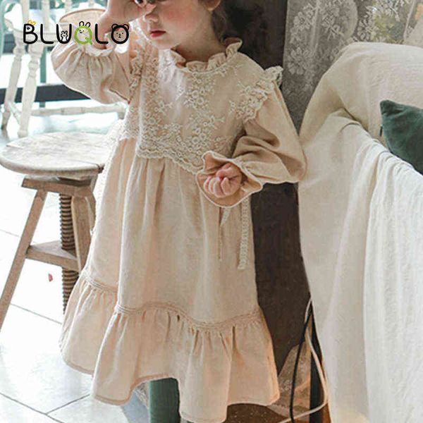 spring and autumn new girls sweet dress children kids princess dress for baby girls long sleeve casual clothing size of 90-150 g1218, Red;yellow
spring and autumn new girls sweet dress children kids princess dress for baby girls long sleeve casual clothing size of 90-150 g1218, Red;yellow