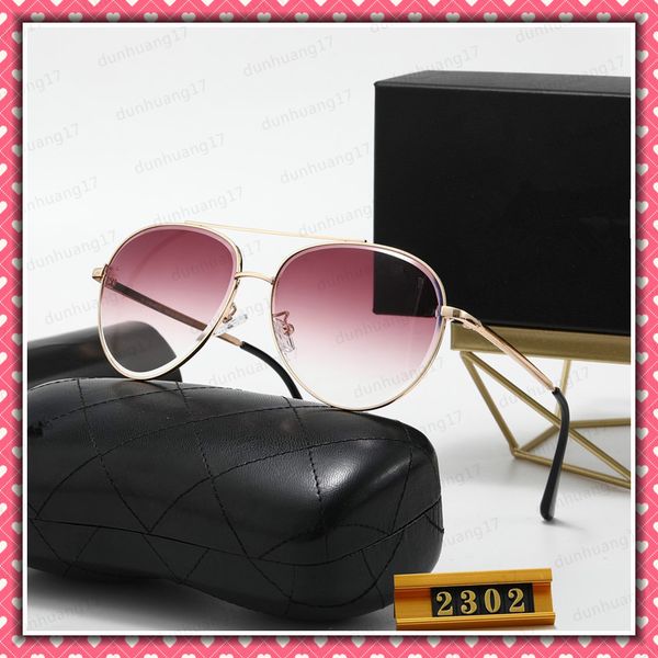2302new women sunglasses large frame metal temple plate full frame glasses charming and elegant style anti uv400 glasses casual glasses, White;black
2302new women sunglasses large frame metal temple plate full frame glasses charming and elegant style anti uv400 glasses casual glasses, White;black