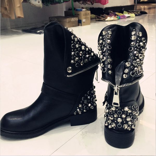 2021 new spring women's size 22-26.5cm metal rivet decorated short black goth boots 3s2m
2021 new spring women's size 22-26.5cm metal rivet decorated short black goth boots 3s2m