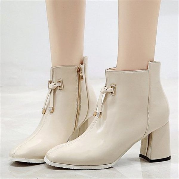 2021 new winter casual mode women tornozelo anti-slip-resistant to exhaust leap shoes high boots muje 0fei, Black
2021 new winter casual mode women tornozelo anti-slip-resistant to exhaust leap shoes high boots muje 0fei, Black