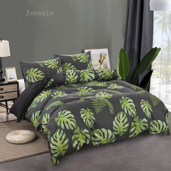 bedding sets modern green banana leaves printed black duvet cover 2/3 pcs quilt with zipper pillowcases
bedding sets modern green banana leaves printed black duvet cover 2/3 pcs quilt with zipper pillowcases