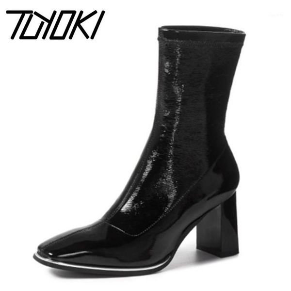 tuyoki 2021 fashion ankle boots for women square toe thick high heel slip on sock boots party street footwear size 34-391, Black
tuyoki 2021 fashion ankle boots for women square toe thick high heel slip on sock boots party street footwear size 34-391, Black