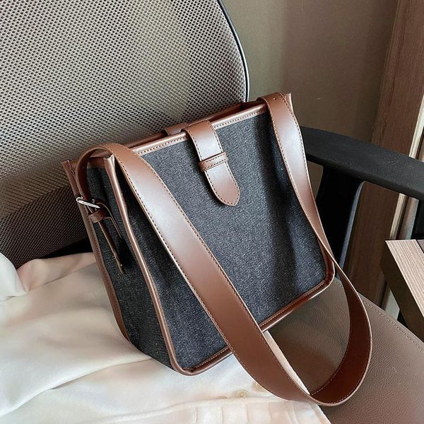 shoulder bags vintage large capacity canvas women crossbody bags 2021 luxury design ladies messenger female purses high quality
shoulder bags vintage large capacity canvas women crossbody bags 2021 luxury design ladies messenger female purses high quality