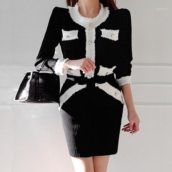 new arrival comfortable knit bouncy 2 pieces women sets short jacket and mini slim pencil skirt temperamental cute women sets1, Gray
new arrival comfortable knit bouncy 2 pieces women sets short jacket and mini slim pencil skirt temperamental cute women sets1, Gray