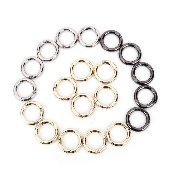 30pcs zinc alloy circle round carabiner camping spring snap clip outdoor bags hooking keychain climbing water cup link jllstr
30pcs zinc alloy circle round carabiner camping spring snap clip outdoor bags hooking keychain climbing water cup link jllstr