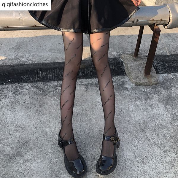 letter stockings net red ins black printing panty socks autumn and winter long style anti hook silk, Red;black
letter stockings net red ins black printing panty socks autumn and winter long style anti hook silk, Red;black