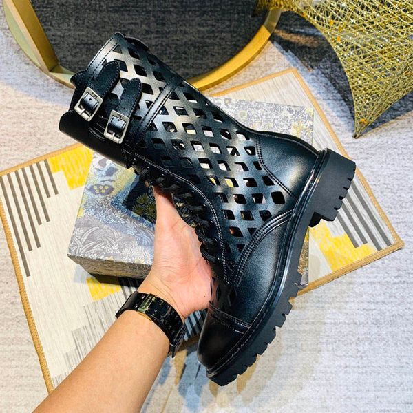 new paris spring dioor knee boot women martin boots luxurys designers shoes womens hollow out design star bottom cut-outs knight boots, Black
new paris spring dioor knee boot women martin boots luxurys designers shoes womens hollow out design star bottom cut-outs knight boots, Black