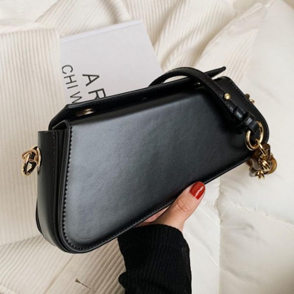 shoulder bags thick chain pu leather crossbody 2021 small women handbags and purses female travel bag
shoulder bags thick chain pu leather crossbody 2021 small women handbags and purses female travel bag