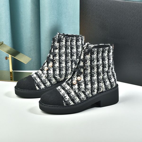 socks boots designer autumn winter women shoes elastic boots luxury martin boots woman high-heeled shoes large, Black
socks boots designer autumn winter women shoes elastic boots luxury martin boots woman high-heeled shoes large, Black