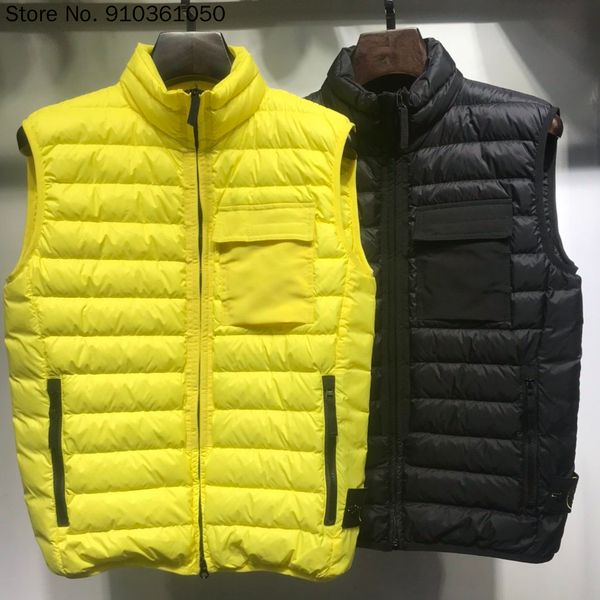 2020 winter new compass badge embroidery patch down jacket men women lightweight 90% white duck down jackets coats men q1209, Black
2020 winter new compass badge embroidery patch down jacket men women lightweight 90% white duck down jackets coats men q1209, Black