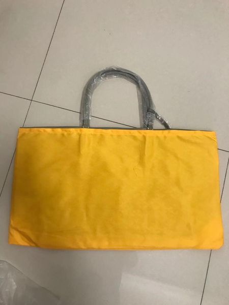 2019 senior designer leather handbag shopping bag leather pajama bag large capacity portable shopping bag c0121
2019 senior designer leather handbag shopping bag leather pajama bag large capacity portable shopping bag c0121