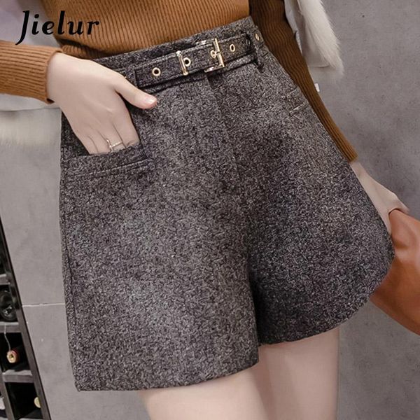 woolen shorts high waist women 2021 new winter korean wide legs pantaloncini donna loose autumn fashion wool-shorts belt, White;black
woolen shorts high waist women 2021 new winter korean wide legs pantaloncini donna loose autumn fashion wool-shorts belt, White;black