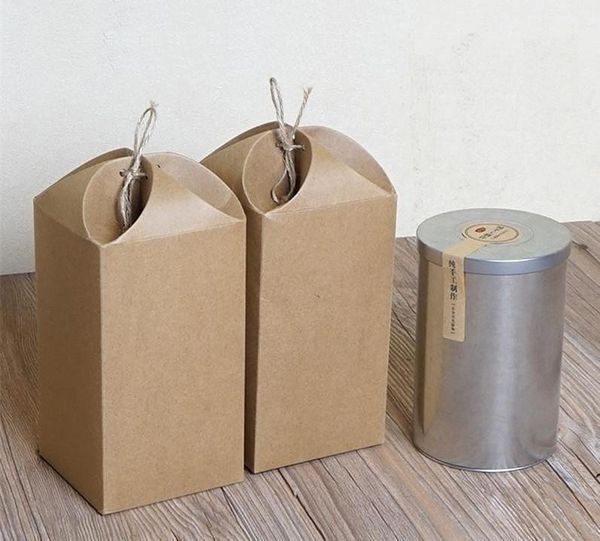 10pcs/lot-10*10*22cm portable rope kraft gift box biscuits candy box snack specialty dry storage diy craft packaging1
10pcs/lot-10*10*22cm portable rope kraft gift box biscuits candy box snack specialty dry storage diy craft packaging1