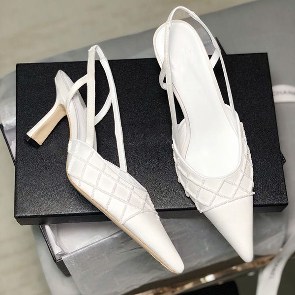 single brand shoes for lady stiletto heel shoes with beading fashionable comfortable soft sole high quality, Black
single brand shoes for lady stiletto heel shoes with beading fashionable comfortable soft sole high quality, Black