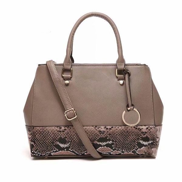 luxurys designers bags classic shoulder bags litchi grain designers handbag ladies chain shoulder bag patent yy6611-65
luxurys designers bags classic shoulder bags litchi grain designers handbag ladies chain shoulder bag patent yy6611-65