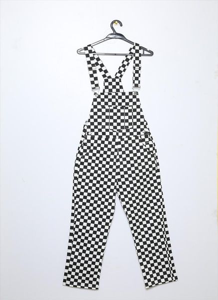 black white plaid mosaic checkerboard lattice overalls women men harajuku loose bib pants new retro old school hip hop style
black white plaid mosaic checkerboard lattice overalls women men harajuku loose bib pants new retro old school hip hop style