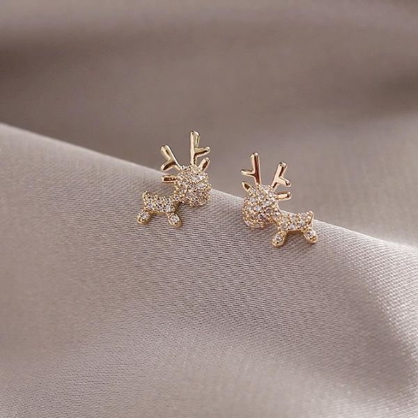 korean fashion elk gold christmas stud earrings boho rhinestone elk christmas gift earring cute girls luxury kawaii jewelry 2021, Golden;silver
korean fashion elk gold christmas stud earrings boho rhinestone elk christmas gift earring cute girls luxury kawaii jewelry 2021, Golden;silver