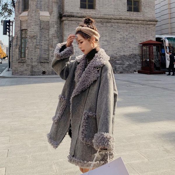 2020 autumn winter women coat stylish female thick warm cashmere jacket casual girls streetwear wholesale, Black
2020 autumn winter women coat stylish female thick warm cashmere jacket casual girls streetwear wholesale, Black
