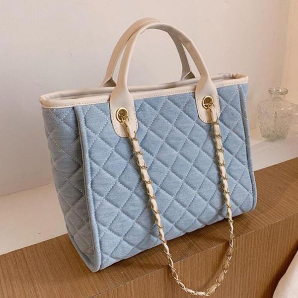 lattice large tote bag 2021 new canvas women's designer handbag high capacity shoulder messenger bag travel
lattice large tote bag 2021 new canvas women's designer handbag high capacity shoulder messenger bag travel