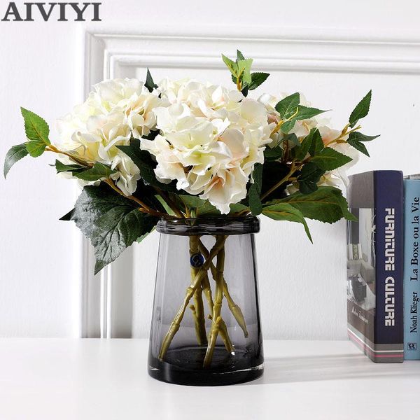 artificial flower balls hydrangea fake silk flowers home decorations for wedding party with leaf bud fake flower
artificial flower balls hydrangea fake silk flowers home decorations for wedding party with leaf bud fake flower